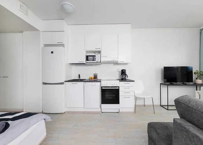 Tilava Jaervinaekoealalla * 海门林纳